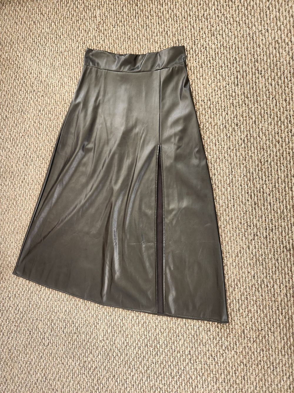 Black Faux Leather A-Line Skirt w/ Front Slit Pockets 90s Minimalist Whimsigoth